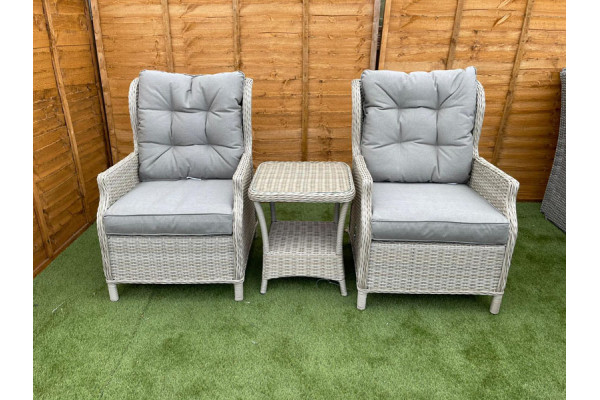 Sapcote Deluxe Reclining Set in Natural Rattan