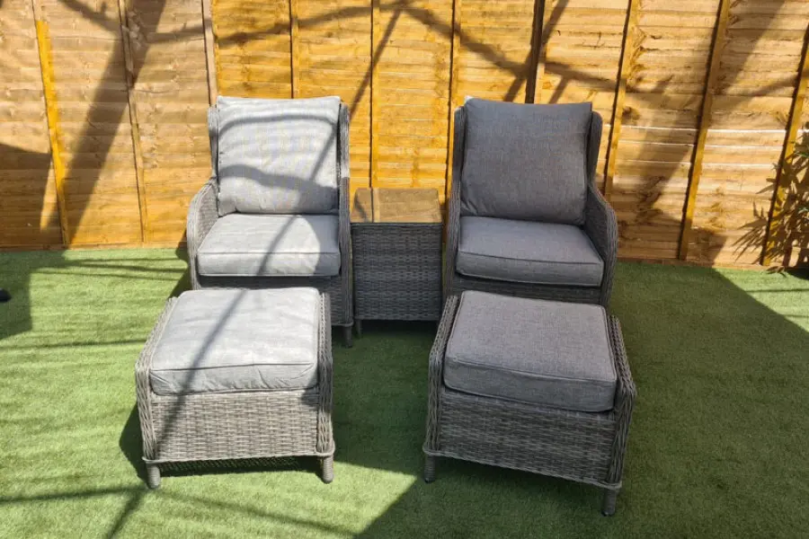 Customer Reviews for Grey Rattan Bistro Set with Ottomans