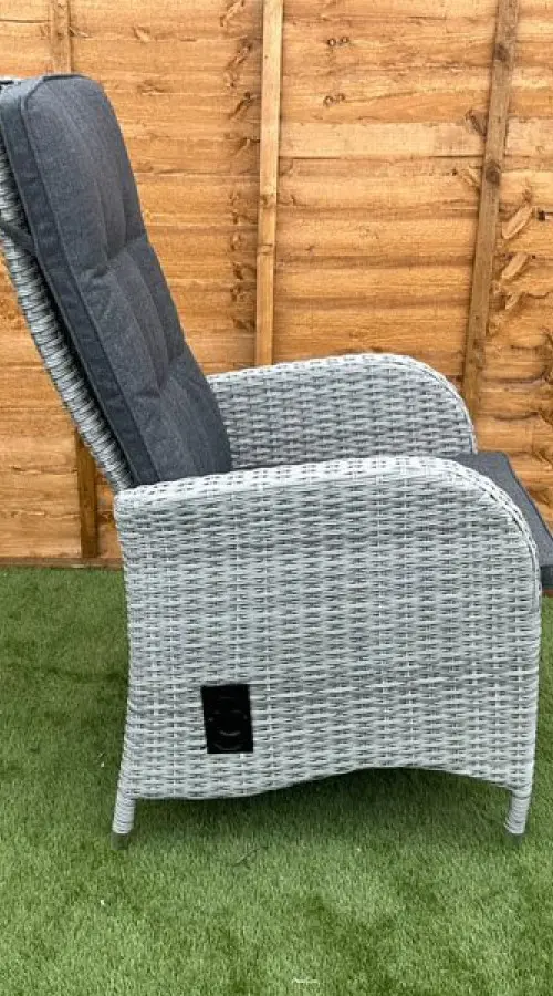 #AskGCS for Burbage 4 Seater Round Reclining Dining Set in Silver Grey Rattan