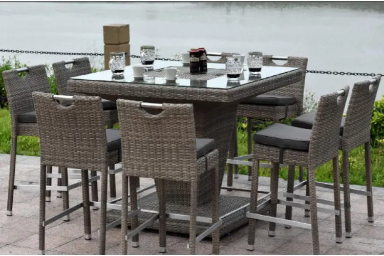 Villa Bar Set  with Ice Bucket in Brown Rattan