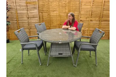 Sharnford Stacking 4 Seater Rattan Dining Set in Grey