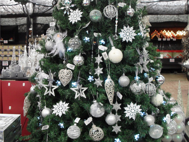 Buy Christmas  Decorations  in Leicester Sapcote Garden Centre